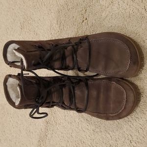 Groundies Alaska brown barefoot boots sz 37